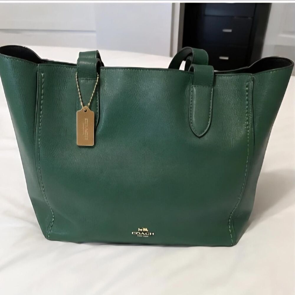 Coach Women's Green Bag - Picture 2 of 4